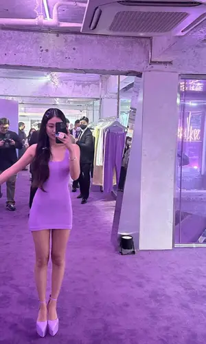 Kim Jennie wearing Calvin Klein other