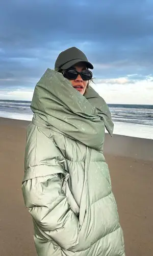 Rita Ora’s Outfit in Templa Jacket, Salomon Sneakers & Celine Eyewear (2023)