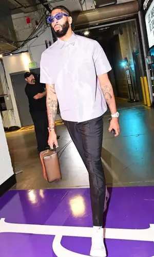Anthony Davis wearing Louis Vuitton eyewear