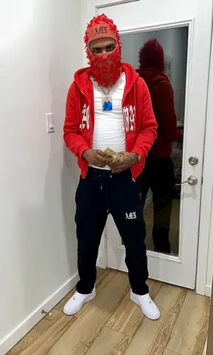 Leaf Ward wearing Nike sneakers