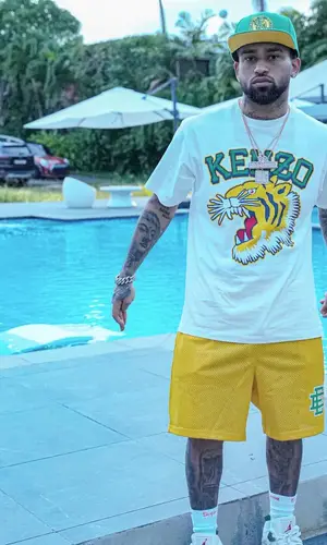 Bryant Mayers’ Outfit in Kenzo T-Shirt, Eric Emanuel Shorts & Supreme Socks (2023)