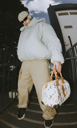 Ryu the Runner wearing P. Andrade jacket