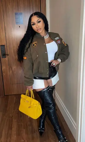 Kylesister wearing Rick Owens shorts