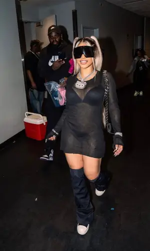 Hennessy Carolina wearing Rick Owens eyewear