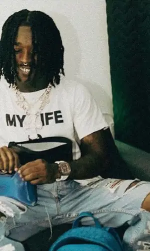 Lil Uzi Vert’s Outfit in Number (N)ine T-Shirt, coucou bebe75018 Jeans & Jordan Sneakers (2023)