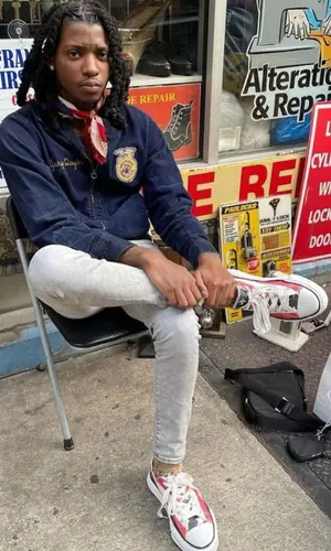 SahBabii wearing Vintage jacket