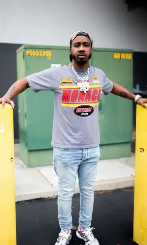 Benny The Butcher’s Outfit in Amiri Jeans, Dior Sneakers & Gucci Cap (2023)