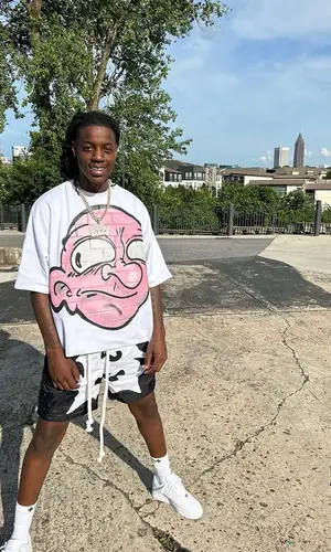 OMB Peezy’s Outfit in Supreme Sneakers, Chrome Hearts Socks & Nike (2023)