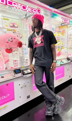 Kai Cenat wearing Balenciaga boots