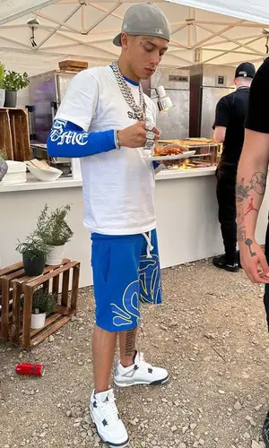 Central Cee wearing Supreme t-shirt