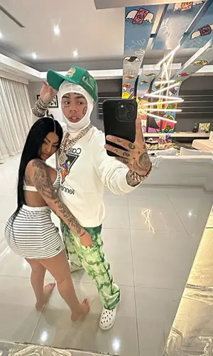 6ix9ine’s Outfit in Casablanca Sweatshirt, Nahmias Trousers & Crocs Sandals (2023)
