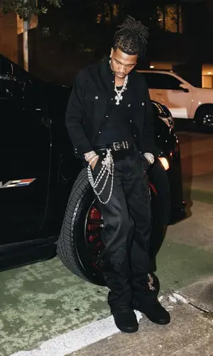 Lil Baby wearing Chrome Hearts belt