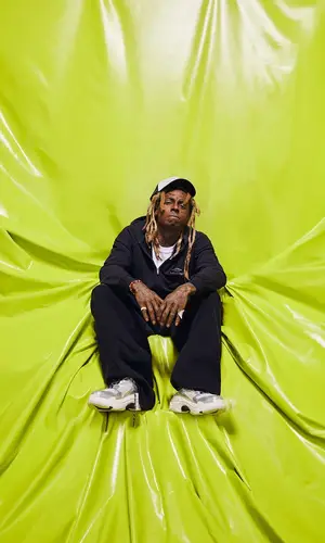 Lil Wayne wearing Emotionally Unavailable cap