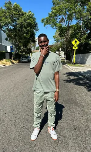 Dave’s Outfit in Stone Island T-Shirt & New Balance Sneakers (2023)