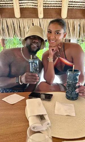 Kevin Hart wearing Prada hat