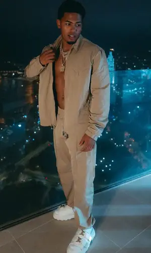 Myke Towers’ Outfit in Bottega Veneta Jacket (2023)