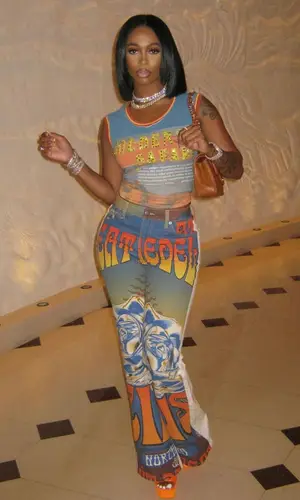 Dess Dior wearing Cout De La Liberte pants