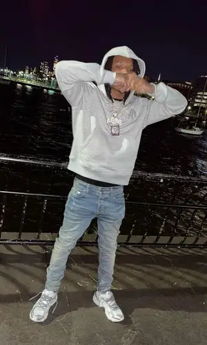 B Lovee’s Outfit in Amiri Hoodie, Asics Sneakers & JJJJound (2023)