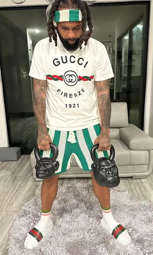 Money Man wearing Gucci sandal