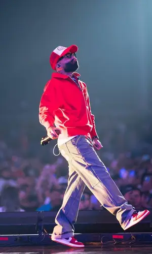 Arcangel wearing Off-White eyewear