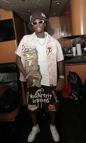 Soulja Boy wearing Hyde Park shirt