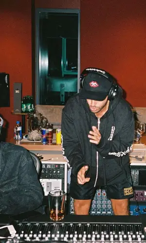 Feid’s Outfit in Chrome Hearts Cap (2023)