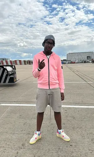 J1mulla wearing Jordan sneakers
