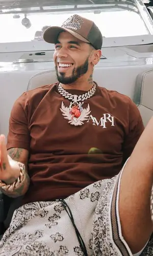 Anuel AA’s Outfit in Amiri Cap (2023)