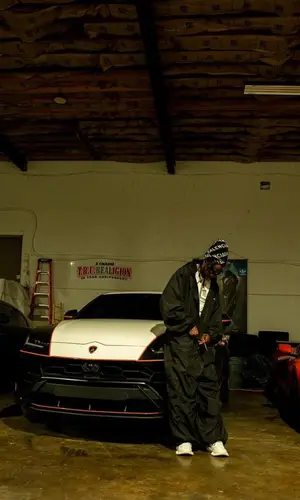 2 Chainz wearing Balenciaga hat