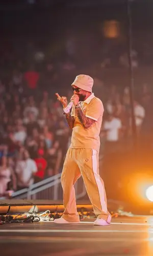 Arcangel’s Outfit in Nike Sneakers & Casablanca Eyewear (2023)
