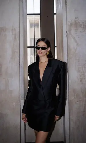 Sara Sampaio’s Outfit in Zimmermann Eyewear (2023)