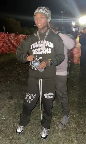 Swae Lee wearing Fullypaid hoody