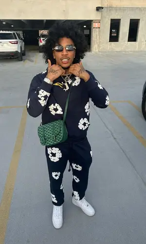 Jay Cinco’s Outfit in Denim Tears Hoodie, Nike Sneakers & Goyard Bag (2023)