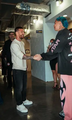 Blessd wearing Louis Vuitton sneakers