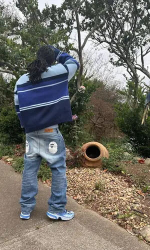 Kai Cenat wearing Bape jeans