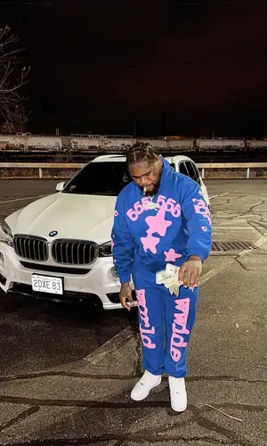 Fat Boy’s Outfit in Spider Worldwide Hoodie & Nike Sneakers (2023)