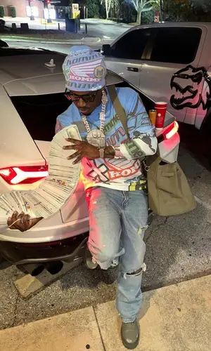 Real Boston Richey’s Outfit in Balenciaga Boots, Readymade Bag & Homme + Femme Hat (2023)