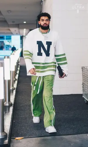 Karl Anthony Towns’ Outfit in Nahmias Sweatshirt & Nike Sneakers (2024)
