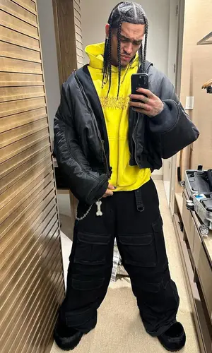 Jordan Clarkson’s Outfit in Balenciaga Jacket (2024)