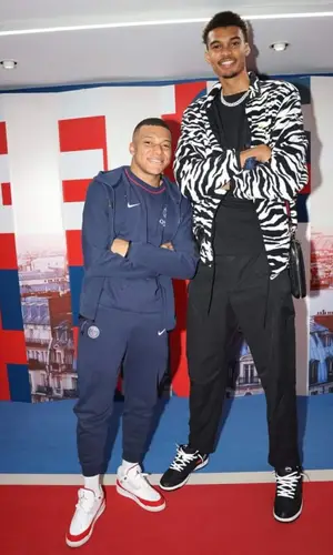 Victor Wembanyama’s Outfit in Nike Sneakers (2023)