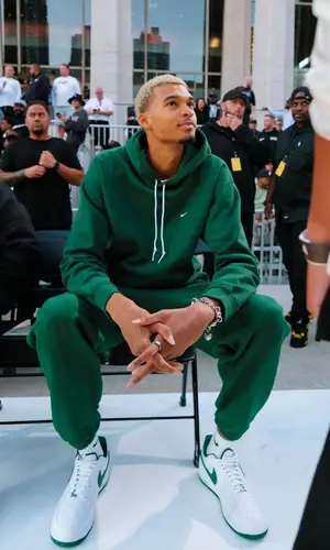 Victor Wembanyama’s Outfit in Nike Hoodie (2024)