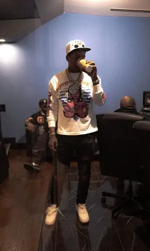 Baby Money’s Outfit in Life Line Studios T-Shirt, Amiri Jeans & Nike Sneakers (2024)