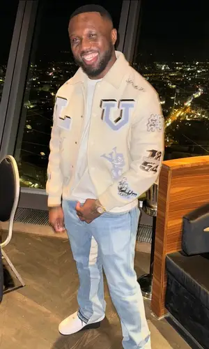 Headie One’s Outfit in Louis Vuitton Jacket, Gallery Dept. Jeans & Nike Sneakers (2024)