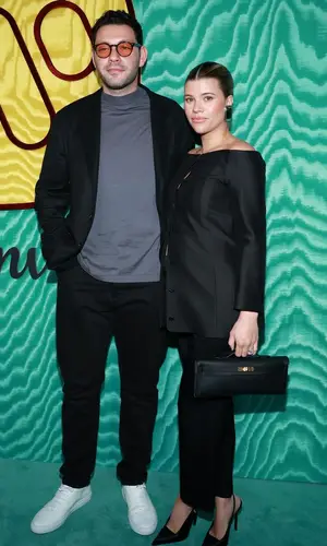 Sofia Richie’s Outfit in Hermes Bag & Saint Laurent Jewelry (2024)