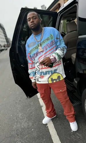 Teejay wearing Nike sneakers