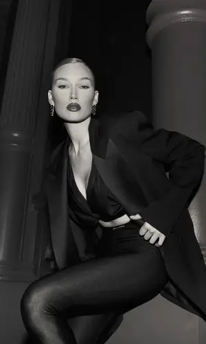 Meredith Duxbury’s Outfit in Saint Laurent Jewelry (2024)