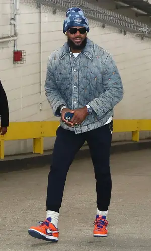 LeBron James’ Outfit in Nike Sneakers, Louis Vuitton Hat & Off-White (2024)