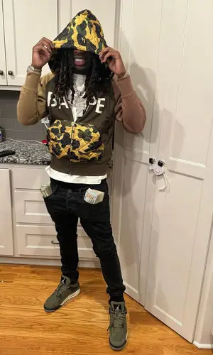 SleazyWorld Go’s Outfit in Bape Hoodie, Amiri Jeans & Jordan Sneakers (2024)