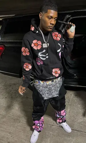 FTO Sett wearing Chris Pyrate hoody