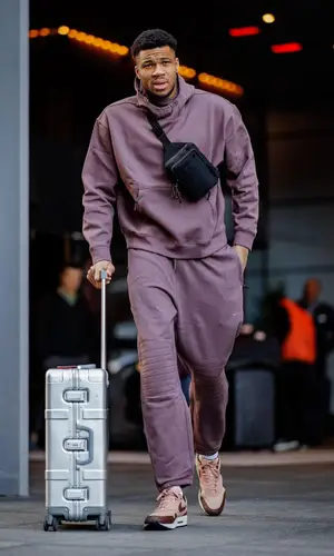 Giannis Antetokounmpo’s Outfit in Nike Hoodie (2024)